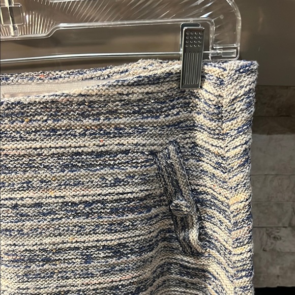 LOFT White and Blue A-line Mini Skirt for Casual Wear size Medium - Picture 4 of 12